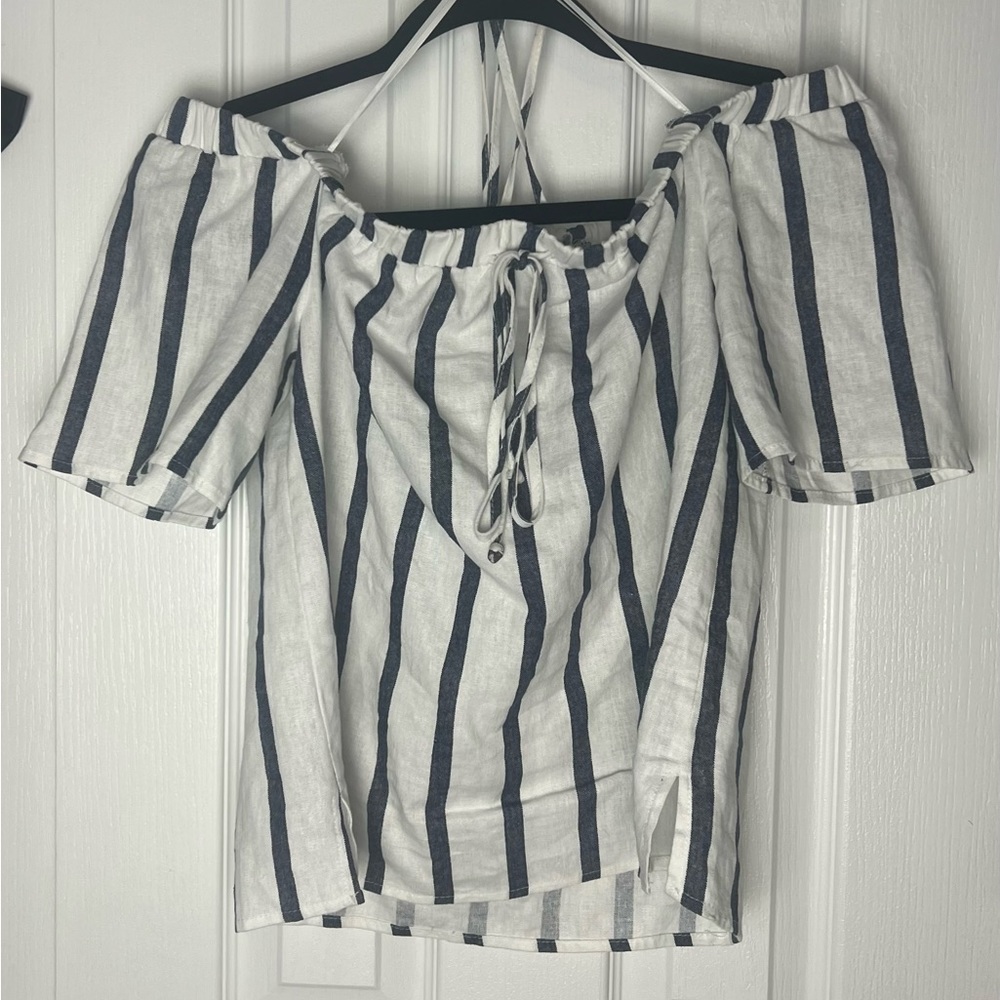 Off the Shoulder Striped Vince Camuto Top